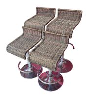 Suite de 4 tabourets de bar. (photo 2)