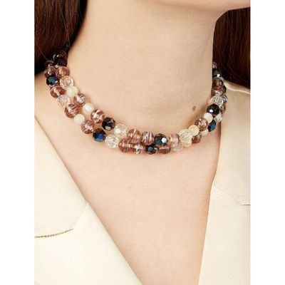 Christian DIOR, Collier à deux rangs de perles dans les nuan…