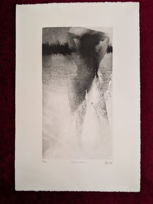 Gravure N&B intitulée "Chimère" figurant une silhouette fémi… - Photo 1