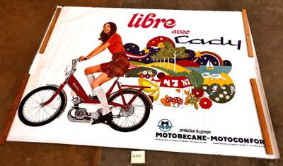 Affiche Publicitaire Vintage 'Offrez Une Motobécane' - Bon état