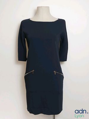 a close up of a dress on a mannequin mannequin mannequin mannequin mannequin mannequin mannequin mannequin