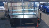 1 VITRINE REFRIGEREE TECHNO DOM 150x74 cms - EN L ETAT - FRA…