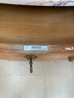 Commode demi-lune en bois de placage et marqueterie à décor … (photo 5)