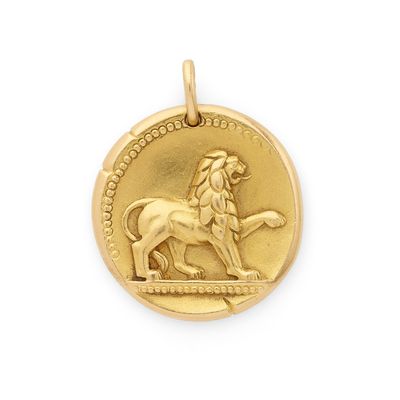 VAN CLEEF & ARPELS Pendentif zodiaque “Lion” Or 18k (750) - Photo 1