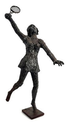 La joueuse de tennis. Sculpture en fer/métal soudé signée P …