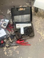 3 lampes,pince, 1 testeur de batterie analogique,lampe strob… (photo 3)