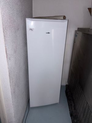 Un frigo HIGH ONE. - Photo 1