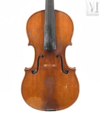 Violon Allemand portant une marque au fer au talon du manche…