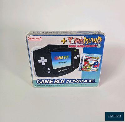 une boîte sur laquelle figure un jeu pour Game Boy Advance