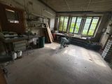 a room that has a lot of stuff in it