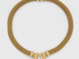 un collier en forme de cœur en or et diamants, signé Cartier