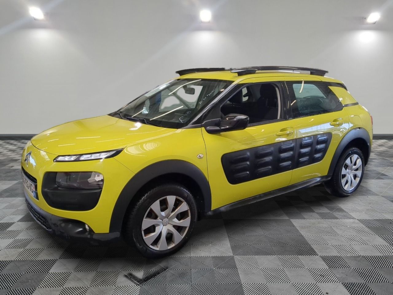 CITROEN - C4 CACTUS PURETECH 82 FEEL - ES - Mise en service:…