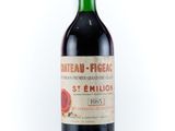 a bottle of wine that is sitting on a table