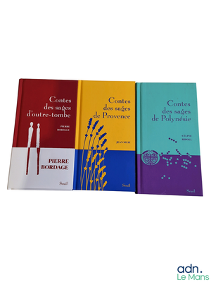 trois livres qui se trouvent l'un à côté de l'autre