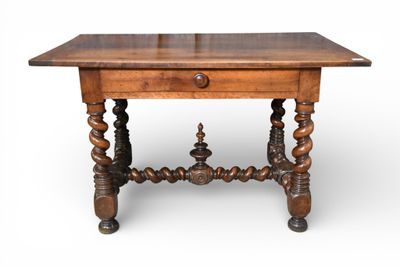 Table à écrire en noyer ouvrant par un tiroir en ceinture re… - Photo 1