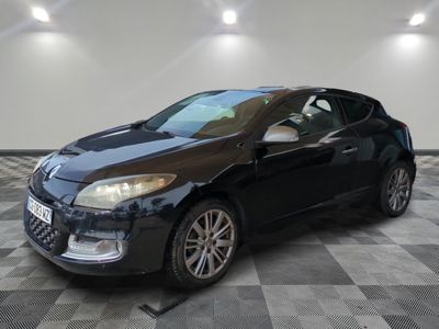 a picture of a black car on a checkered floor