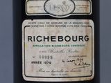 a label on a bottle of wine that says rich bourgg