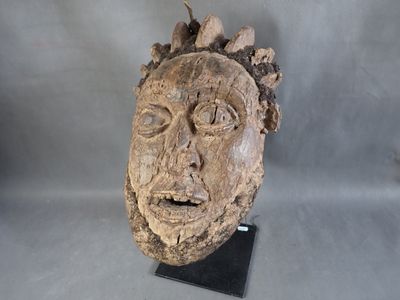 Masque casque BANGWA - CAMEROUN - très ancien début Xxe ou a…