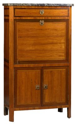 Secrétaire en placage de bois de rose dans des encadrements …