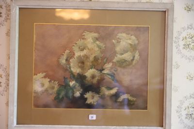 une photo d'un tableau accroché au mur