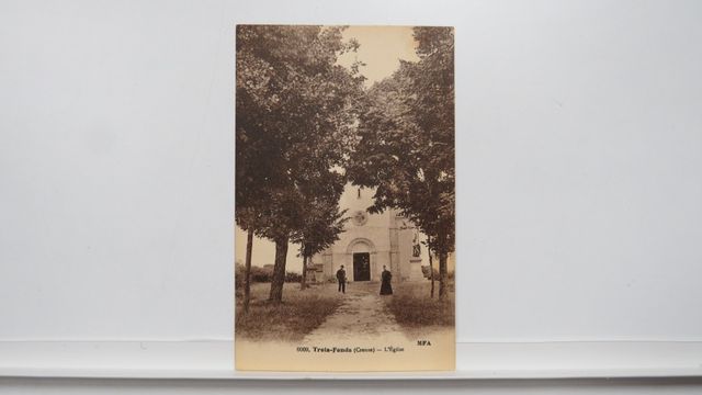 Trois-Fonds L’Église. TBE.