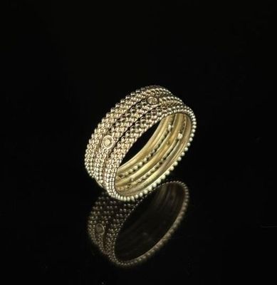 MAUBOUSSIN Bague en or blanc ajouré - Modèle 'Le premier jou…'