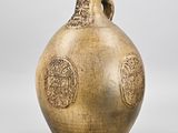 une image représentant un vase muni d'une anse sur fond blanc