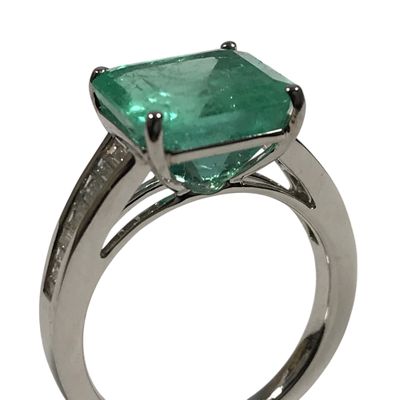 BAGUE « Rivière » en or blanc 750/1000 (poinçon tête d'aigle…