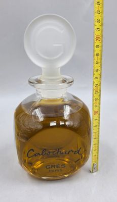 20 / P1 / Cabochard Grès Paris flacon de parfum factic…