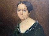 tableau représentant une femme vêtue d'une robe verte et d'une ceinture blanche