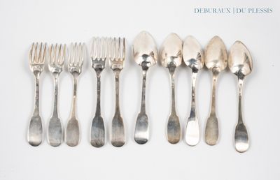 six forks and six spoons arranged in a row