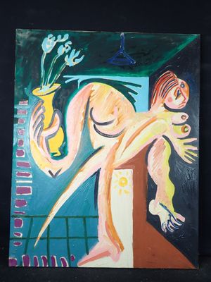 un tableau représentant une femme tenant un vase rempli de fleurs