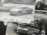 plusieurs photographies en noir et blanc d'une voiture de course et d'une voiture de course