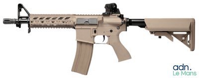 une image représentant un fusil de couleur beige, avec un canon noir et un corps marron clair