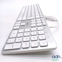 Clavier Bluestork pour Mac filaire Blanc - Fonctionne parfai… (photo 4)