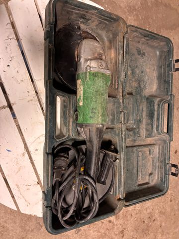 HITACHI G 23SC2 – Disqueuse filaire. Démarre. Visite-le Lundi 24 ...