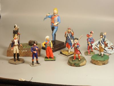 Figurines d'artistes -bDivers - 54 mm et 90 mm, réunion de 9…