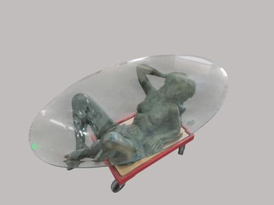 Pascal CONTE table basse à patine verte "Nu féminin" 88 x 37…