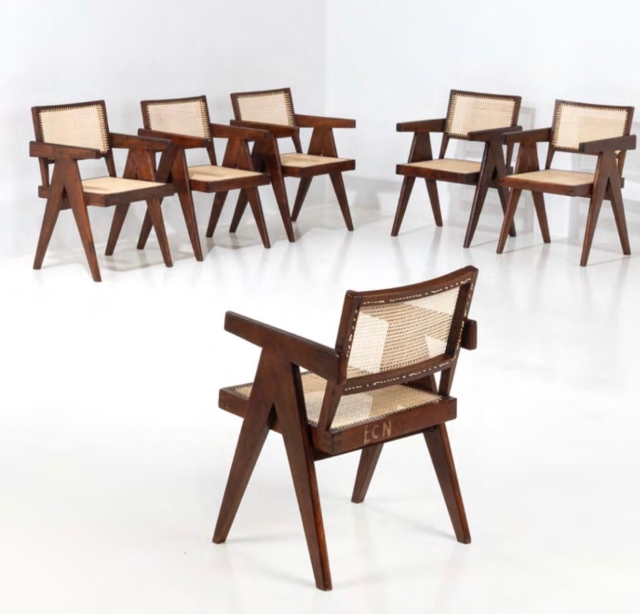 Objets d'art & Curiosités