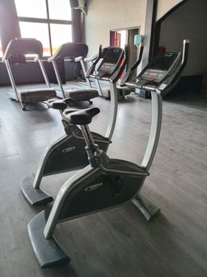 2 vélos BH HI POWER - VENDU SUR DESIGNATION A THIAIS (94)