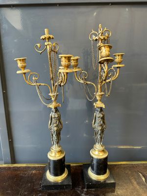 Candélabre à trois feux en bronze doré - Photo 1