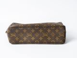 louis vuittou toiletry bag in monogram canvas