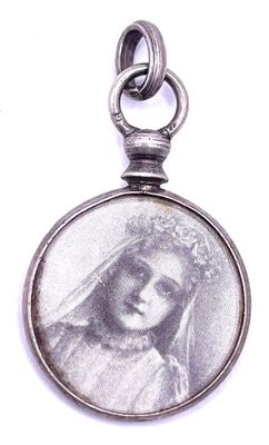 an image of a picture of a woman in a wedding dress is shown in a locke