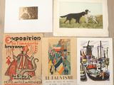 quatre cartes postales représentant des peintures de chiens et de bateaux sur un support en bois