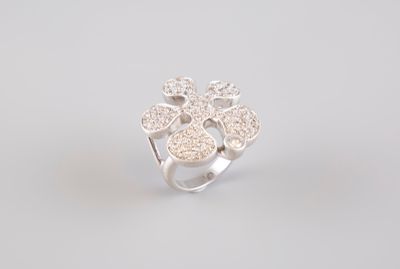 Bague fleur en argent 925°/°°, poinçon 925, entièrement pavé…