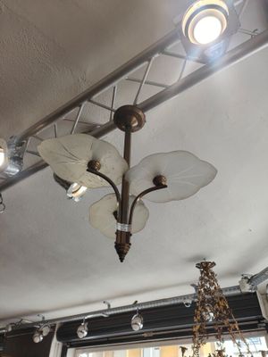 Suspension à trois bras de lumière et plaques en verre en pa…