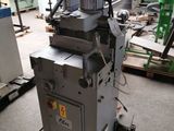 a machine that is sitting in the middle of a room