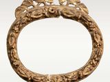 an image of a gold ring with leaves and flowers on it