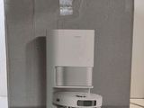 packaging of a white box with a black and white picture of a coffee maker