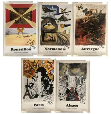 quatre cartes sur lesquelles figurent des images de différents pays, sur fond blanc